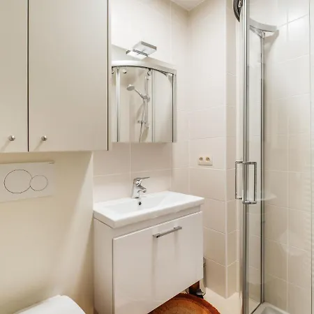 Duplex Near Zeedijk & Center With Sunny Balcony Appartement Coxyde