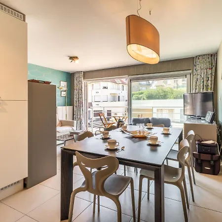 Duplex Near Zeedijk & Center With Sunny Balcony Appartement