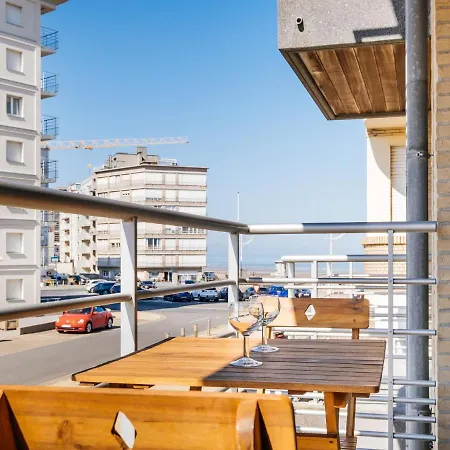 Duplex Near Zeedijk & Center With Sunny Balcony Appartement