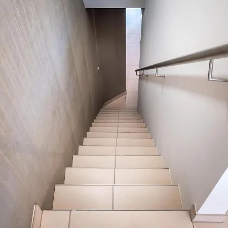 Duplex Near Zeedijk & Center With Sunny Balcony Appartement *